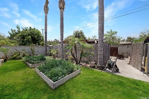 218 Wilken Way, Anaheim CA  92802-4841 exterior
