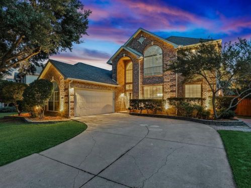 5000 Spanish River Trl, Fort Worth, TX 76137-5209