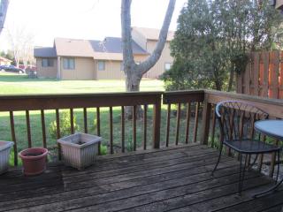 879 Shakespeare Dr, Volo IL  60030-1379 exterior