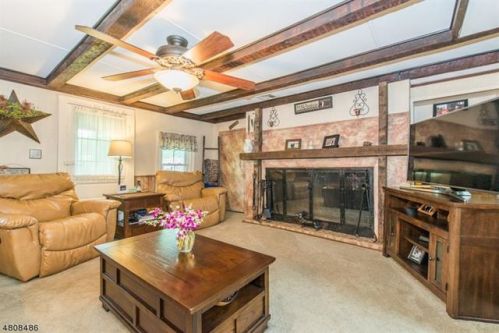 211 Decker Pond Rd, Andover, NJ 07821-2137