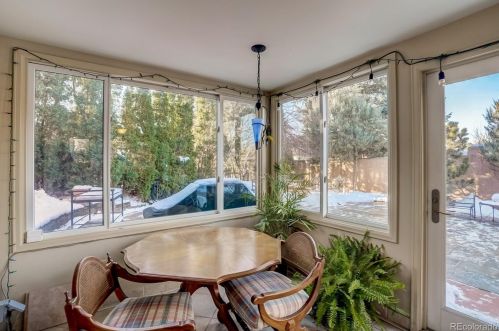 1048 Parkview Dr, Fort Collins CO  80525-2873 exterior