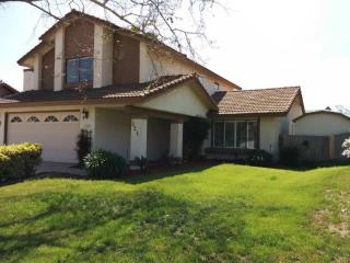 321 Cheyenne Ln, Escondido, CA 92026-1345