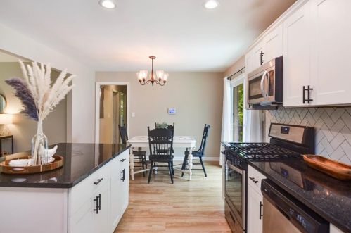 40 Stroud Dr, Mableton GA  30126-4424 exterior