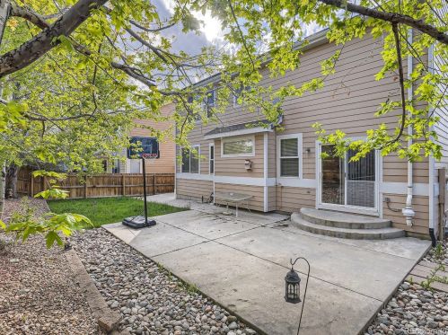 21738 Mansfield Pl, Aurora CO  80018-3058 exterior