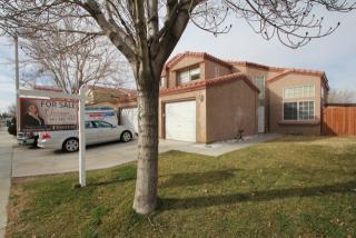 2325 Mulberry Ave, Lancaster, CA 93535-6107