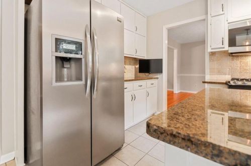 100 Bent Arrow Dr, Stockbridge GA  30281-4839 exterior