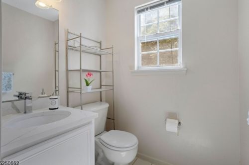 23 Grant Way, Princeton NJ  08540-1667 exterior