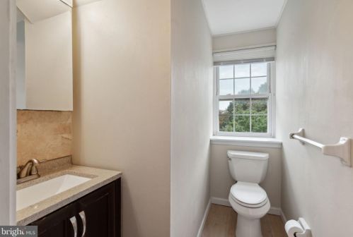 510 11 St, Philadelphia PA 19123-3723 exterior