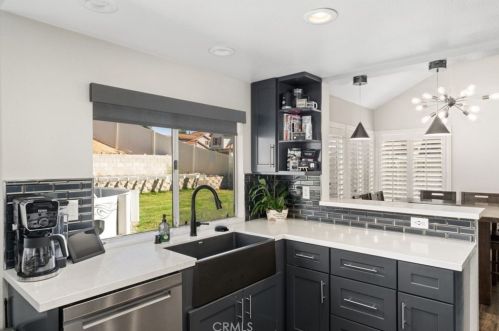 9178 Shaddock Cir, Riverside CA  92508-6454 exterior