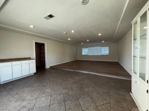 7165 Peralta Pl, Riverside CA  92509-6339 exterior