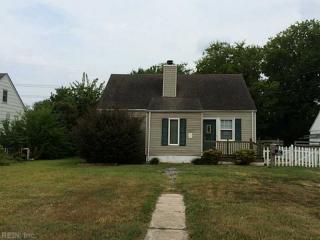 6210 Tidewater Dr, Norfolk VA  23509-1550 exterior