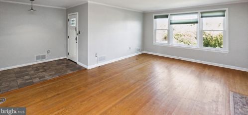 2009 Forest Hill Dr, Silver Spring MD 20903-1532 exterior