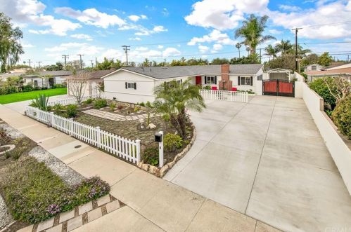 310 Western Ave, Santa Ana, CA 92703-3638