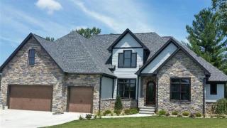 25 Quail Dr, Ona, WV 25545-9521