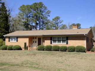 106 Stevens Dr, Broadway, NC 27505-8285