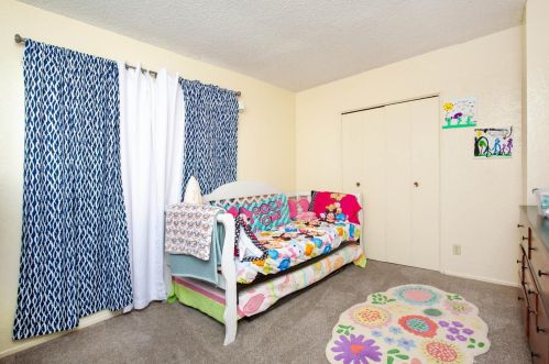 44200 Kingtree Ave, Lancaster CA  93534-4115 exterior