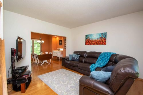 9063 Duckwood Trl, Saint Paul MN  55125-8687 exterior