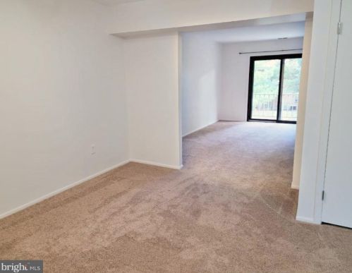 1809 Silver Ct, Trenton NJ  08690-3530 exterior