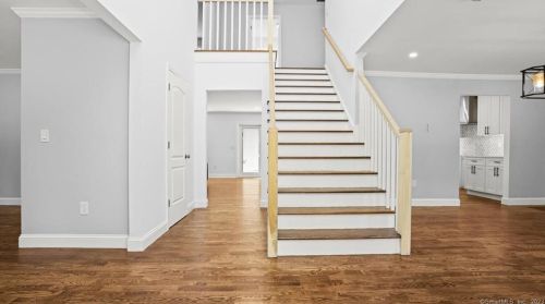 81 Bart Rd, Upper Stepney, CT 06468-1108