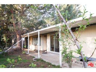 17090 Aragon Dr, Perris, CA 92570-9751