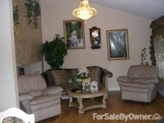 6321 Wolff St, Arvada CO  80003-6621 exterior