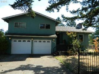 4730 118th Ave, Portland, OR 97266-3206