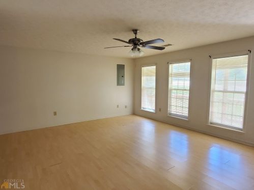 202 Robin St, Thomaston, GA 30286-2561