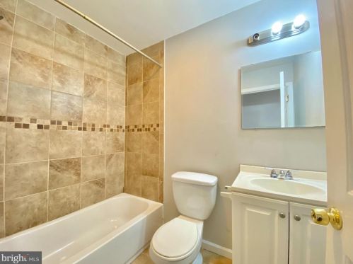 2304 Broad St, Philadelphia PA  19132-4503 exterior