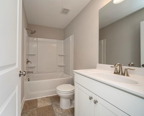 4324 Links Blvd, Jefferson GA  30549-8825 exterior