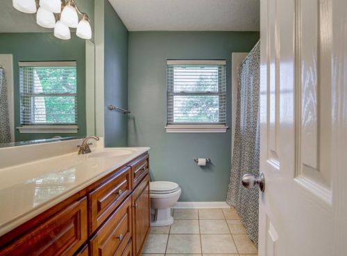 2006 Willowwisp, Taylor Lake Village TX  77586-3311 exterior