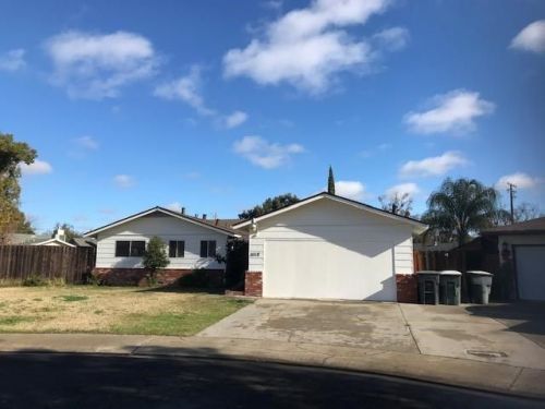 1112 Naomi Ct, Modesto, CA 95350-5541