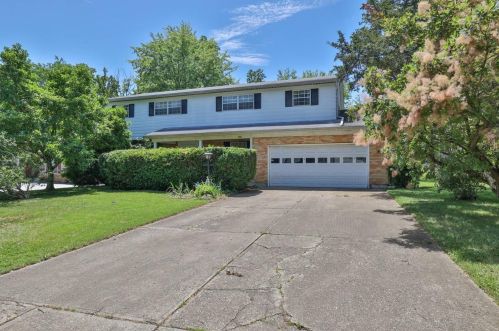 11291 Hanover Rd, Cincinnati, OH 45240-3028