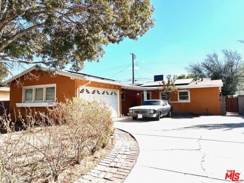 1346 Avenue, Lancaster CA  93534-7400 exterior