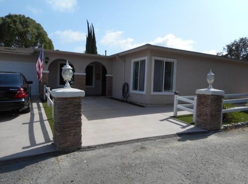 828 La Bonita Dr, San Marcos, CA 92078-4602