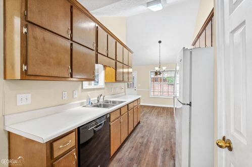 237 Oakwood Cir, Stockbridge GA  30281-6357 exterior
