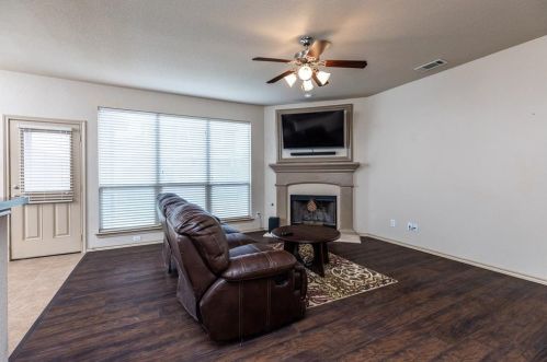 353 Branding Iron Trl, Fort Worth TX  76131-4582 exterior