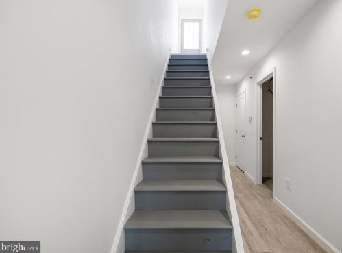 2543 11 St, Philadelphia PA  19133-1413 exterior