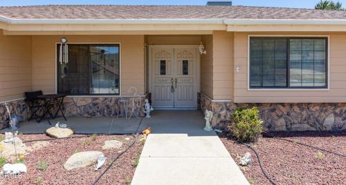 17700 Arlington Pl, Tehachapi, CA 93561-5301