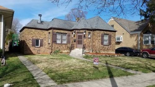 3920 Forest Ave, Brookfield, IL 60513-2122