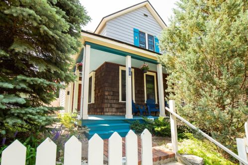 170 Charles Ave, Saint Paul MN  55104-2227 exterior