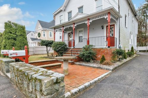 46 Highland Ave, Huntington, CT 06484-4137