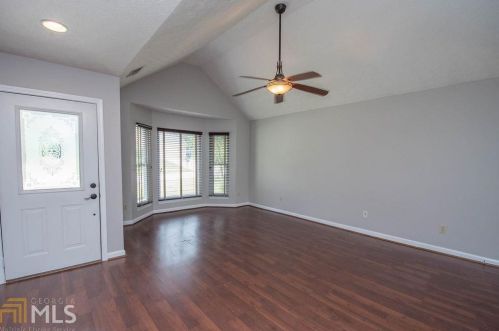 202 Spring Cir, Stockbridge, GA 30281-6225