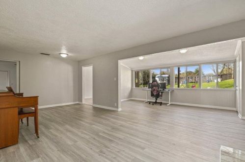 5217 Maui Way, Fair Oaks, CA 95628-3722