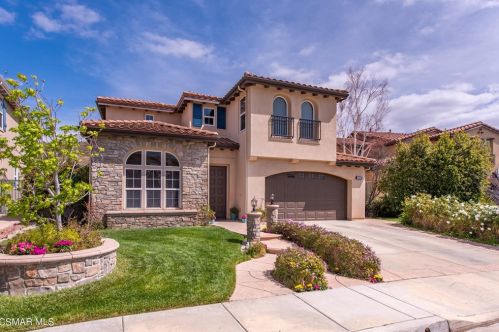 3032 Moonstone Ave, Simi Valley, CA 93065-0502