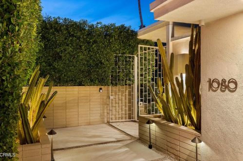 1080 Sierra Way, Palm Springs, CA 92264-9208