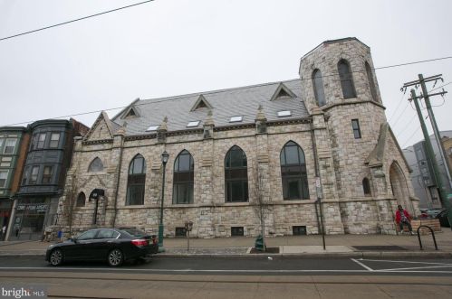 2701 Girard Ave, Philadelphia PA  19130-1212 exterior