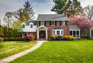 108 Pomeroy Rd, Madison, NJ 07940-2621