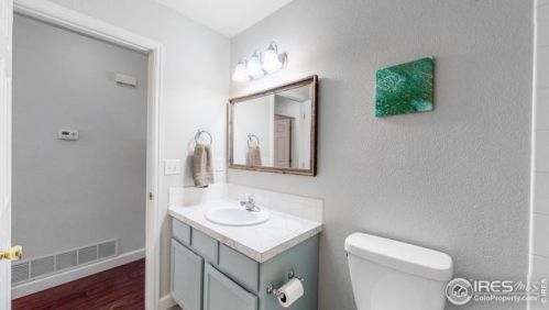 802 Glenloch Dr, Fort Collins CO  80524-6407 exterior