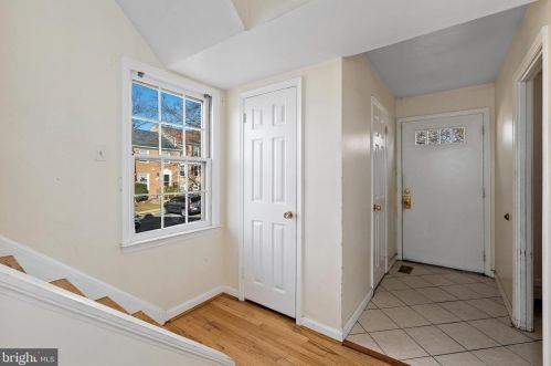 5250 Bradgen Ct, Springfield VA  22151-3505 exterior