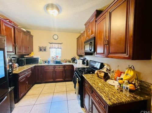 455 Lugo Ave, San Bernardino, CA 92410-4833